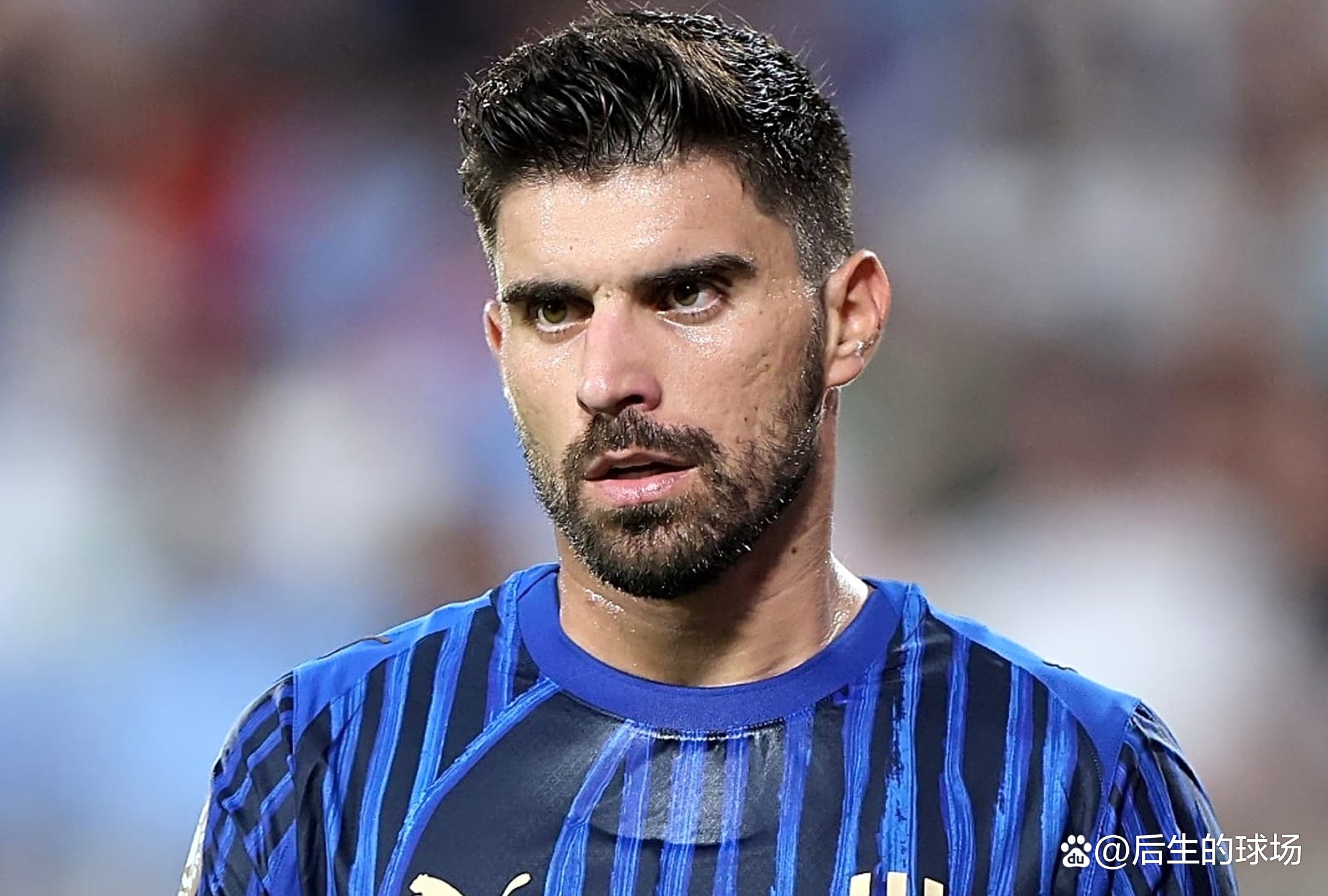 阿斯顿维拉训练开放日;窗口期刷新队史纪录引欢呼;欧篮联在即;更衣室氛围转暖的简单介绍 阿斯顿维拉训练开放日;窗口期刷新队史纪录引欢呼;欧篮联在即;更衣室氛围转暖的简单介绍